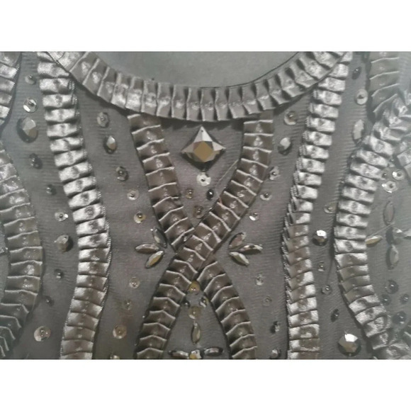 Frank Lyman Black Sleeveless Lined Dress with Gath - Picture 2 of 8